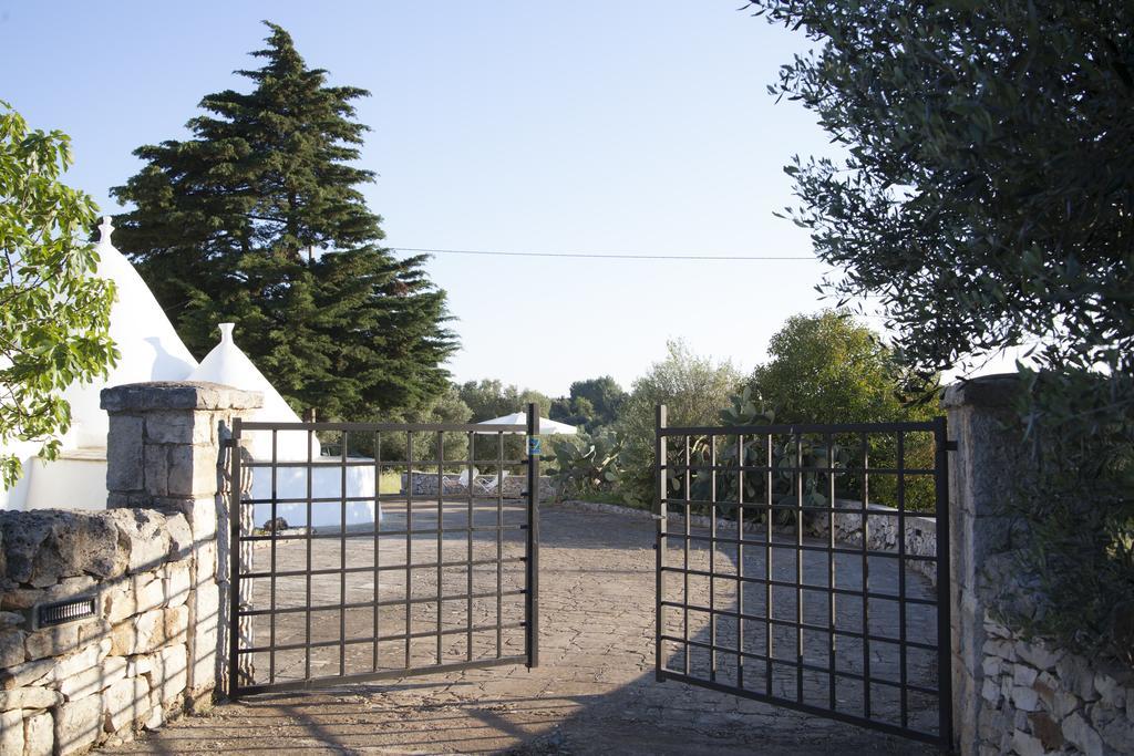 Trullo Degli Ulivi Villa Ostuni Exterior foto