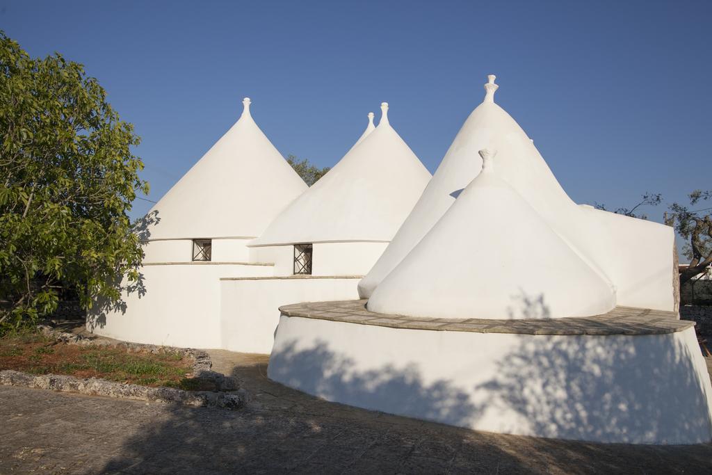 Trullo Degli Ulivi Villa Ostuni Exterior foto